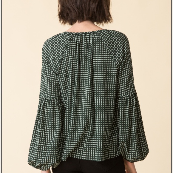 Veronica Beard Dark Green Geometric Blouse Sz 6 - Picture 2 of 12